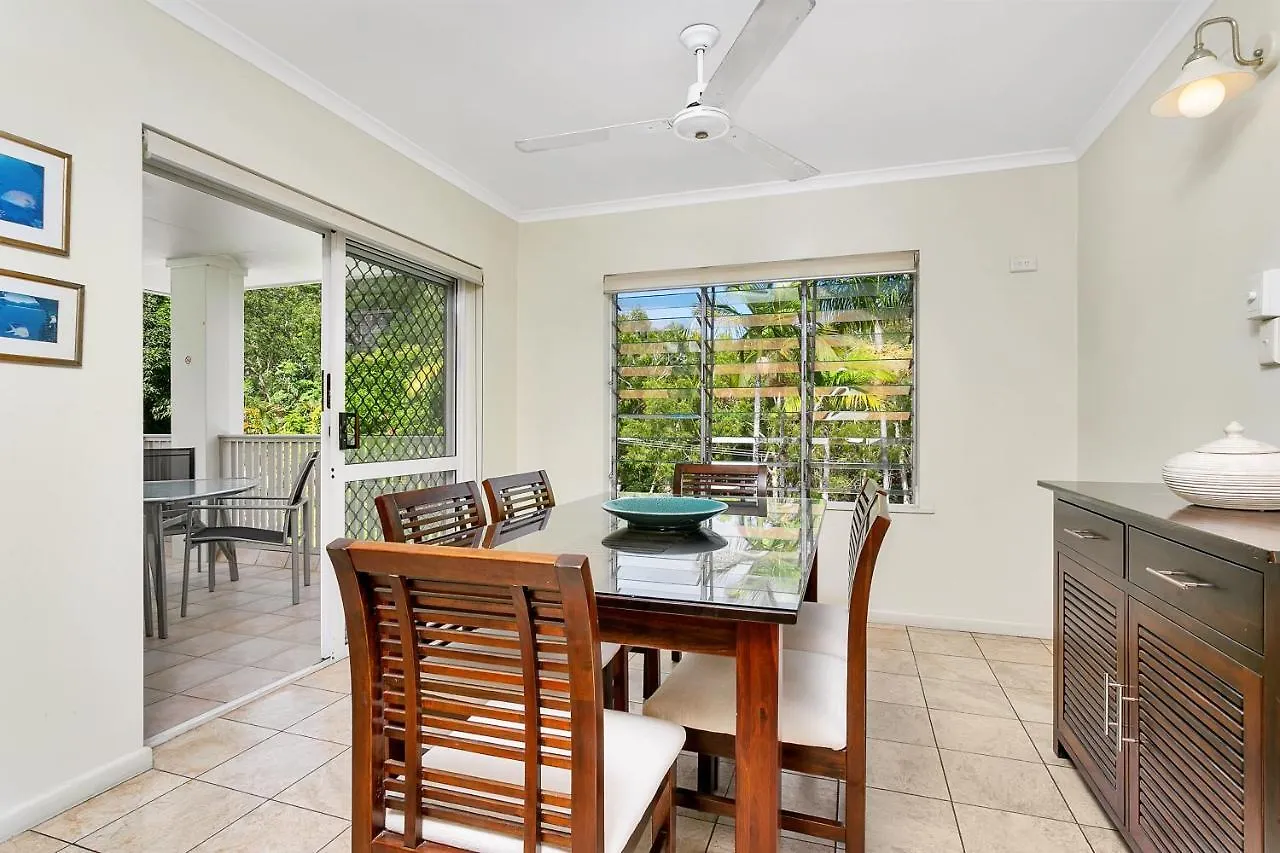 Seascape Holidays At The Queenslander Port Douglas